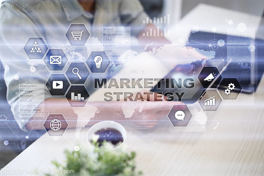 虚拟屏幕上的营销策略 互联网、广告与数字技术的融合驱动销售增长